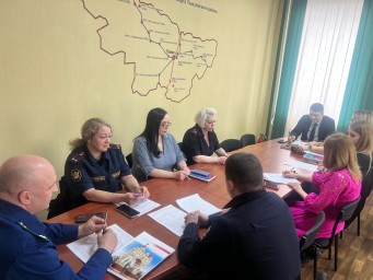 Штраф за неисполнение родительских обязанностей назначен в Тындинском округе.