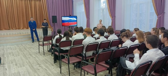 Транспортные полицейские приняли участие в профилактической акции «Путь твоей безопасности»