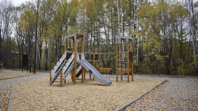 В Тынде по президентскому нацпроекту благоустроили общественное пространство В Тынде по президентскому нацпроекту благоустроили общественное пространство