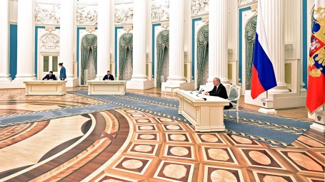 Суверенное решение: что сделало неизбежным признание Россией ДНР и ЛНР