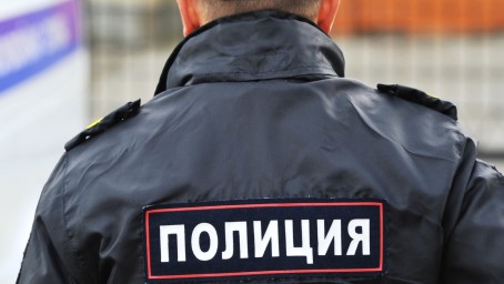 За нападение на сотрудника полиции 42-летней женщине грозит уголовная ответственность