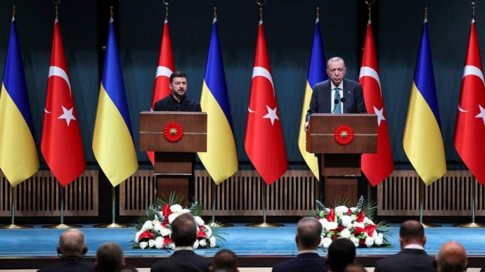 Дипломатический трюк: Украина имитирует готовность к переговорам с Москвой Дипломатический трюк: Украина имитирует готовность к переговорам с Москвой