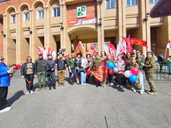 Волонтеры "ЖГУТ" и "За своих": майские дни в служении обществу.