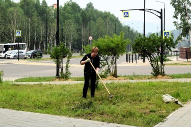 ​В Тынде прошёл общегородской субботник
