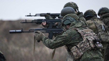 В Минобороны России сообщили о подвигах бойцов ВС РФ в зоне спецоперации