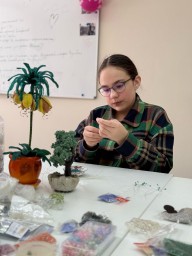 Мастер-класс по созданию "Дерево Бансай" из бисера для детей.