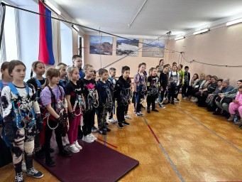 Городская эстафета по спортивному туризму на пешеходной дистанции в закрытых помещениях