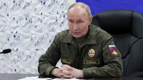 Путин посетил командный пункт группировки войск «Запад» в зоне спецоперации. Главное