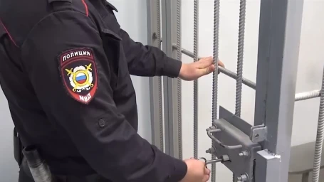 В Тынде полицейские задержали подозреваемого в разбое