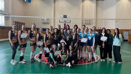 Тындинские волейболистки привезли домой золото!