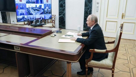 Путин провел заседание Совета по культуре и искусству