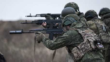 В Минобороны РФ рассказали о подвигах российских военных в зоне спецоперации