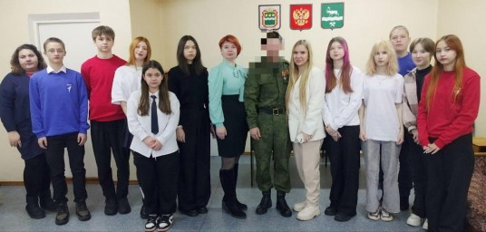 Встреча жителей с участником специальной военной операции