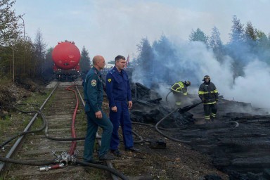 Тындинской транспортной прокуратурой организована проверка по факту возгорания шпал