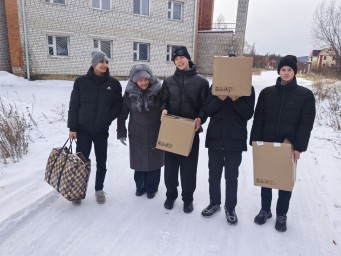 Студенты БАмИЖТ согревают фронт: окопные свечи для СВО