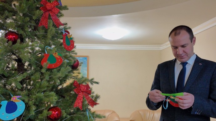 В нашем городе стартовала всеми любимая предновогодняя акция «Ёлка желаний» В нашем городе стартовала всеми любимая предновогодняя акция «Ёлка желаний»