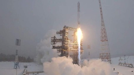 Ракета «Ангара-1.2» вывела на орбиту военные спутники