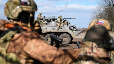 Минобороны РФ рассказало о подвигах российских военнослужащих в зоне СВО