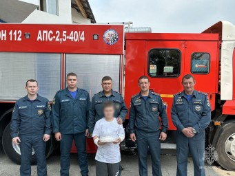 В Тынде из горящей многоэтажки спасли четырех человек, в том числе одного ребенка