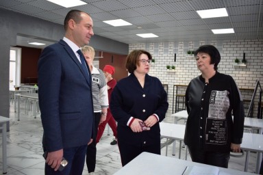 ​Вопросы качества питания в школах остаются на особом контроле главы города