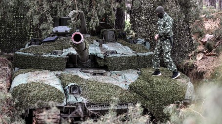 Танк держать: отряды теробороны БАРС получают тяжелую технику