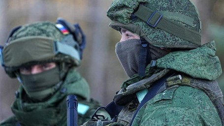 Путин предложил ввести в России общий стандарт поддержки семей бойцов СВО