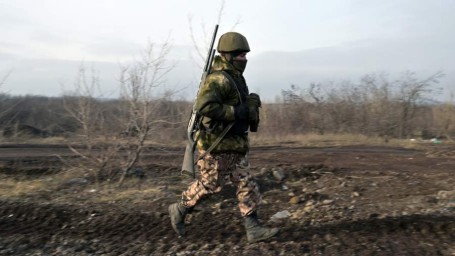 В Минобороны России 12 февраля рассказали о подвигах российских военнослужащих в зоне проведения СВО
