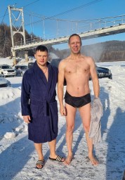 ​Многолюдно было в минувшее воскресенье у крещенской купели в Тынде