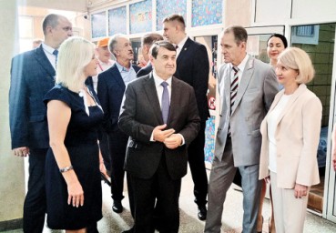 СКРЕПЛЯЯ БАМОВСКУЮ ДРУЖБУ