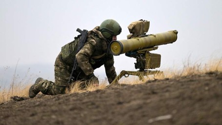 Минобороны России сообщило о подвигах бойцов ВС РФ в зоне спецоперации