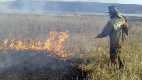 В Хакасии шквалистый ветер сорвал крыши домов и вызвал отключения света