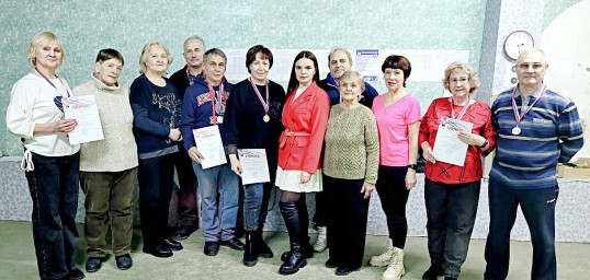«Серебряные» спортсмены соревновались в ловкости и меткости.