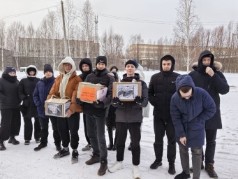 Плетение сетей для защитников специальной военной операции.