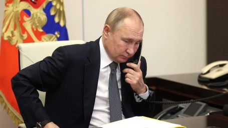 Путин и Трамп договорились совместно прорабатывать урегулирование на Украине