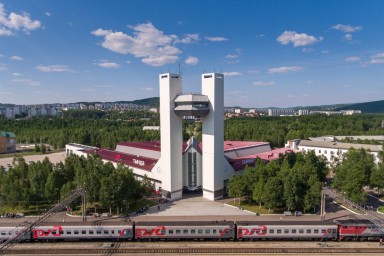 Тында грузит