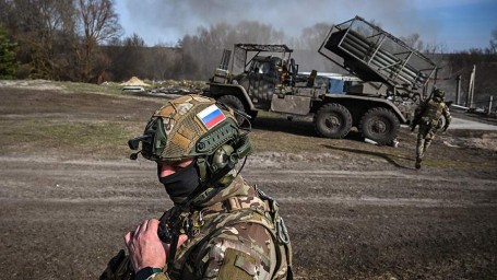 В Минобороны России рассказали о подвигах бойцов ВС РФ в зоне спецоперации