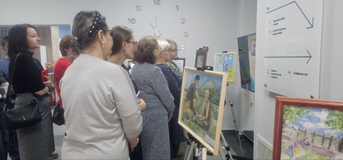 Амурская выставка "Сердца, полные любви": Посвящение матерям героев СВО Амурская выставка "Сердца, полные любви": Посвящение матерям героев СВО