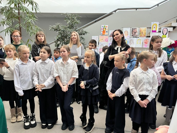 День Матери: праздник Любви и Тепла. День Матери: праздник Любви и Тепла.