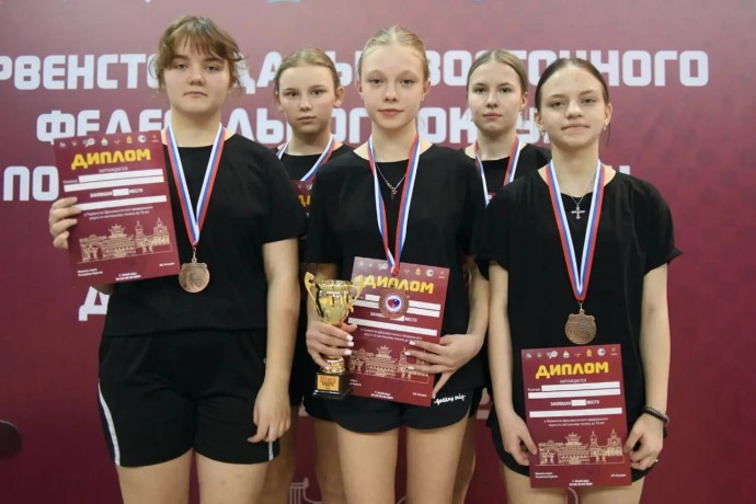 Юная спортсменка Тынды – призер Первенства ДФО по настольному теннису! Юная спортсменка Тынды – призер Первенства ДФО по настольному теннису!