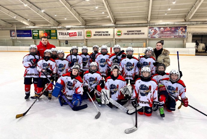 "Золотая шайба": "Авангард" берёт серебро в Благовещенске "Золотая шайба": "Авангард" берёт серебро в Благовещенске