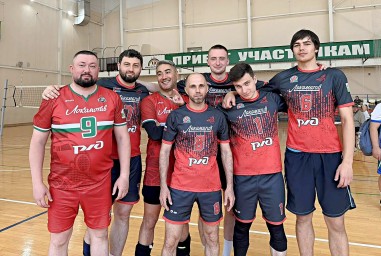 Белогорск принимает эстафету Спартакиады: второй день жарких баталий и первые победы!