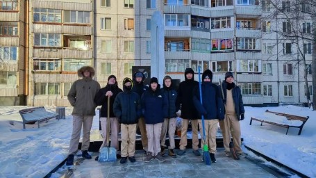 "Неделя добрых дел": Юнармейцы Гимназии №2 помнят героев.