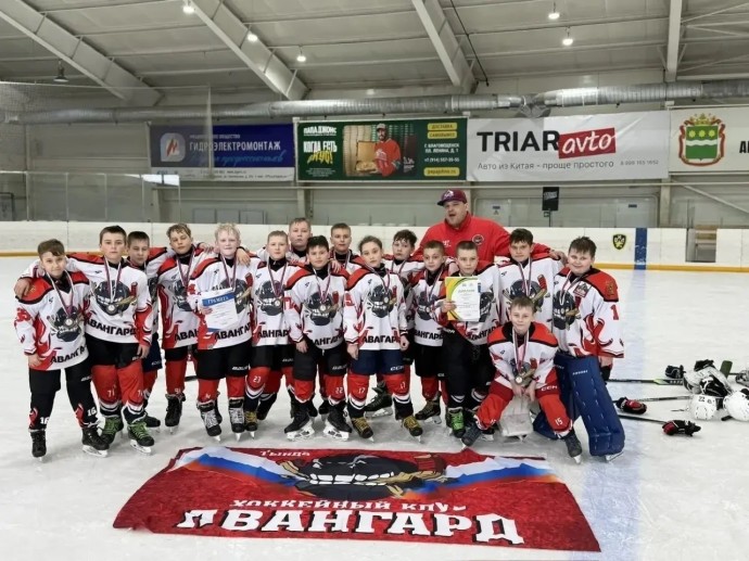 Бронза Приамурья: Юные хоккеисты Арефьева покорили Благовещенск!