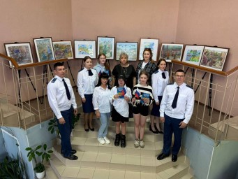 "Моя Россия": выставка детских рисунков в прокуратуре Тынды ко Дню России