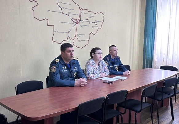 Тындинский округ: Готовим детей к безопасным каникулам Тындинский округ: Готовим детей к безопасным каникулам