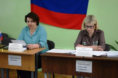 ​Комиссия по делам несовершеннолетних подводит итоги работы за шесть месяцев