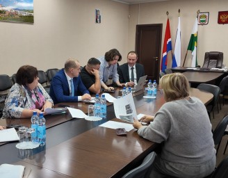 Город скорбит: обсуждение памятного мемориала