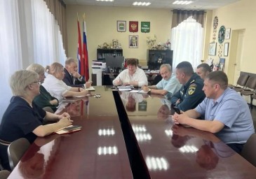 Заседание КЧС: Обсуждение ЧП на реке Нюкжа и мер предосторожности