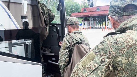 Россия вернула из украинского плена еще 303 военнослужащих