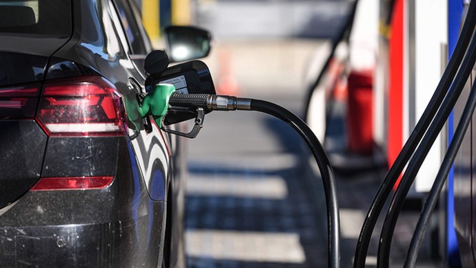 Биржи карман: рыночные цены на бензин и дизель в РФ выросли на 10&ndash;14%